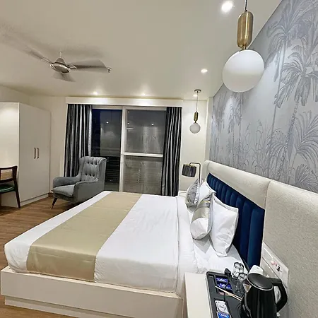 The Orion Elite - Green Park New Delhi Exterior photo